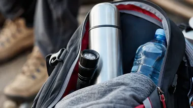 Co zrobić, gdy zabrzmi alarm? W Żorach pokażą plecak ewakuacyjny