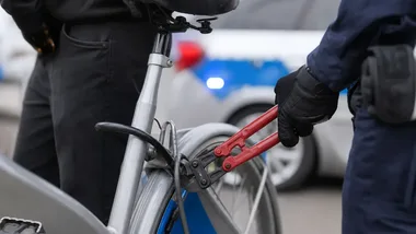 Rower zniknął w centrum Żor. Policjanci zatrzymali 55-latka