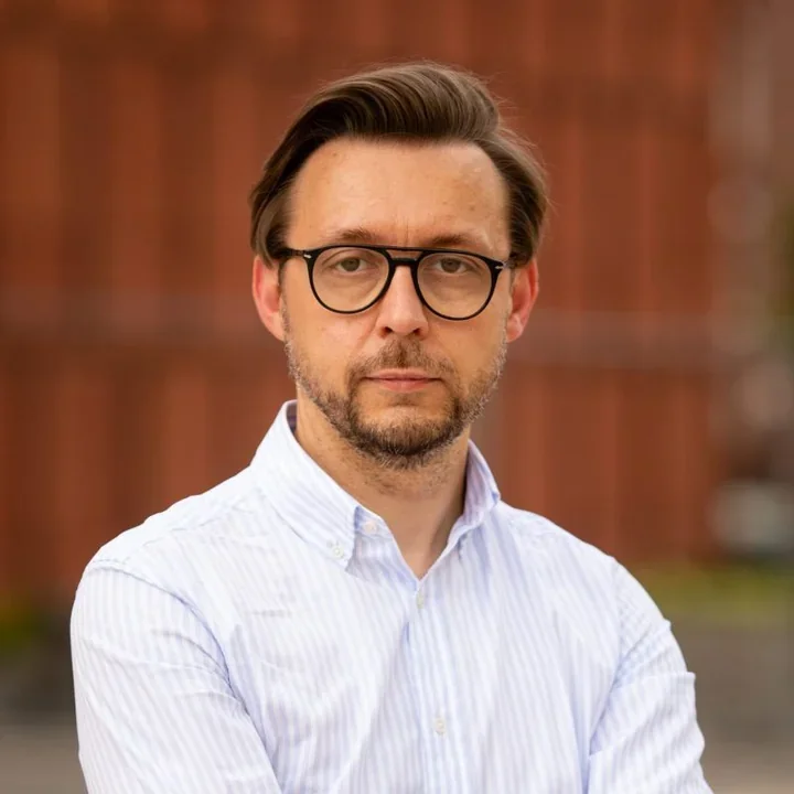 W bibliotece rozmawiamy o melancholii - Spotkanie z Arturem Madalińskim