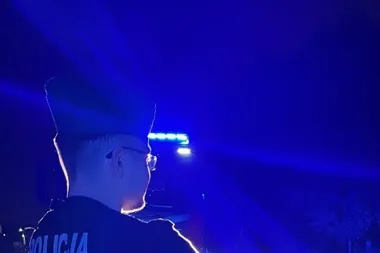 19-latek uciekał crossem przez Żory. Upadł na parkingu