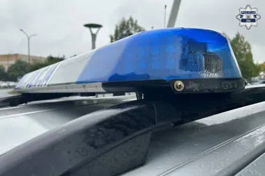 Drzemka na klatce schodowej skończyła się policyjną interwencją