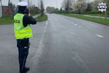 Na Rybnickiej w Żorach wpadł za ponad 50 km/h. Policja ustawiła kaskadę