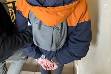 Skaner z dostawczaka zniknął w sekundę - kryminalni namierzyli sprawcę