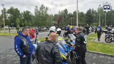 Sezon motocyklowy ruszył w Żorach, policja pilnowała przejazdu