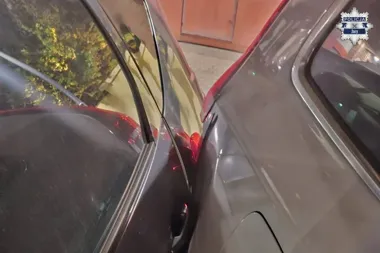 Świadkowie zatrzymali taksówkę z ponad 2 promilami po serii uszkodzonych aut