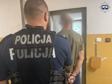 Czekolady za 200 zł i groźba pobicia - 38-latek zatrzymany w Żorach