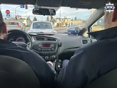 Wyrwał telefon i uderzał byłą partnerkę - żorscy policjanci ruszyli błyskawicznie